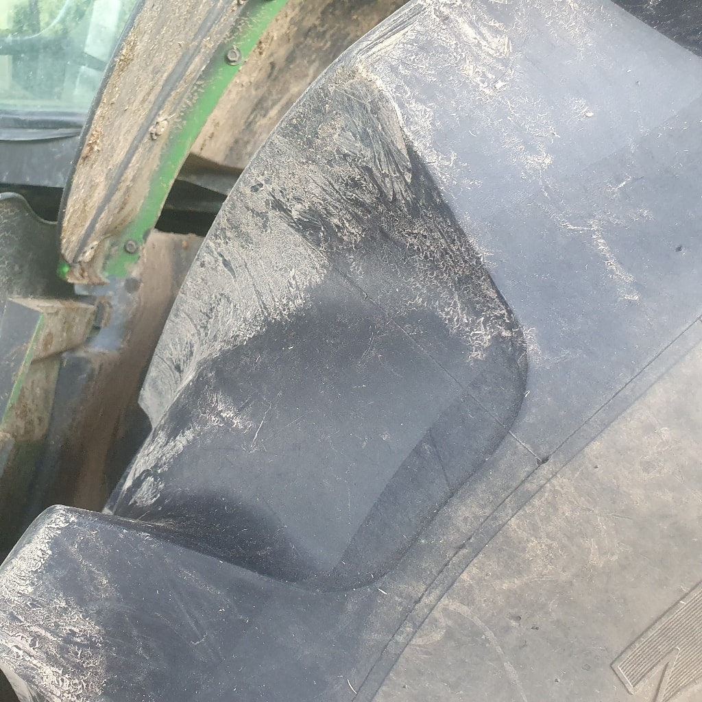 Tracteur chargeur JOHN DEERE 6230R  - photo slide 6