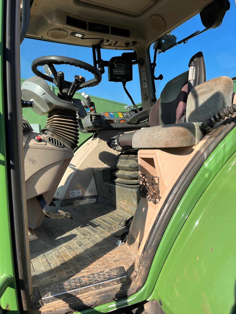 Tracteur FENDT 313 VARIO PROFI - photo slide 10
