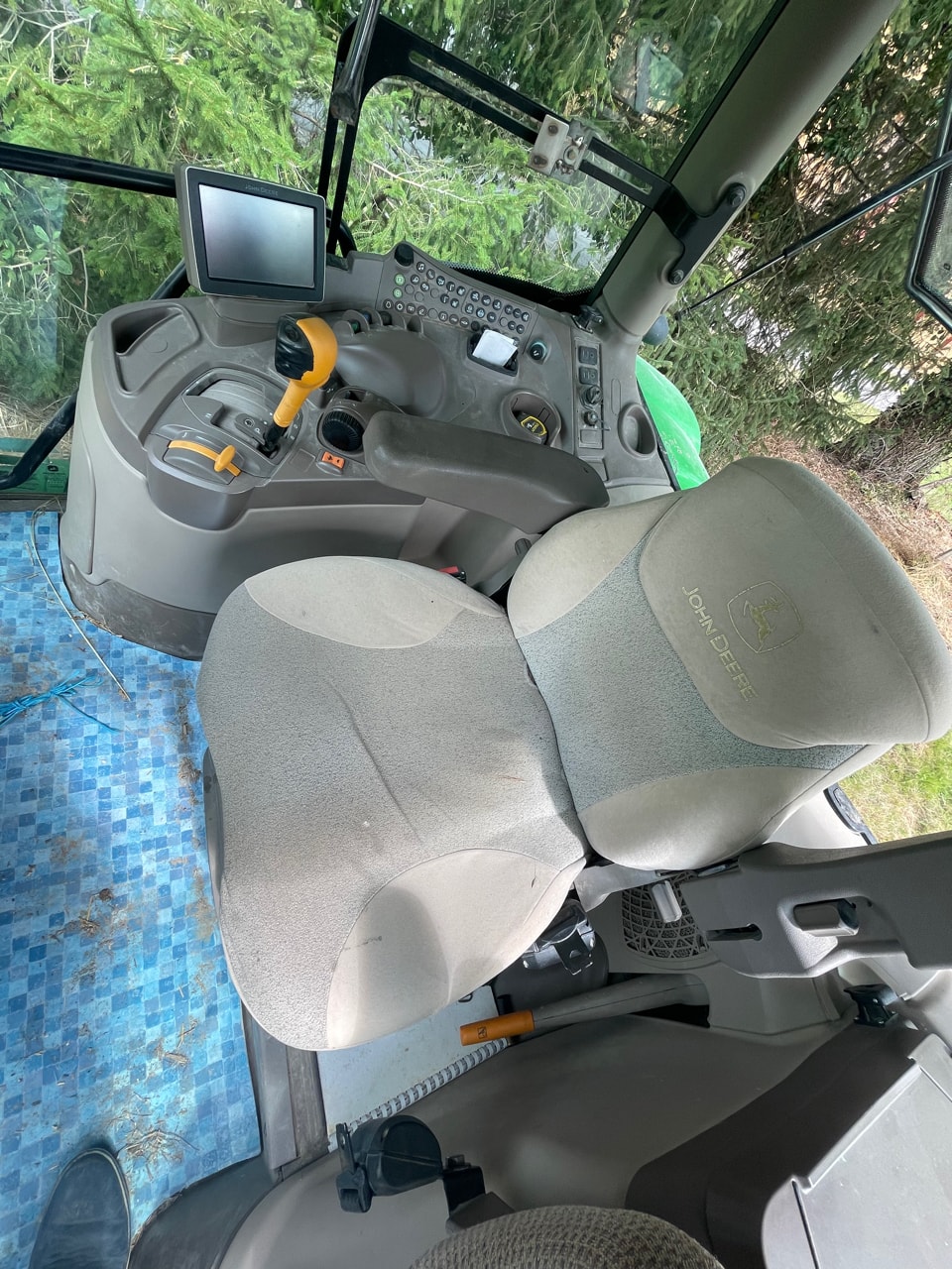 Tracteur JOHN DEERE 6145R - photo slide 6