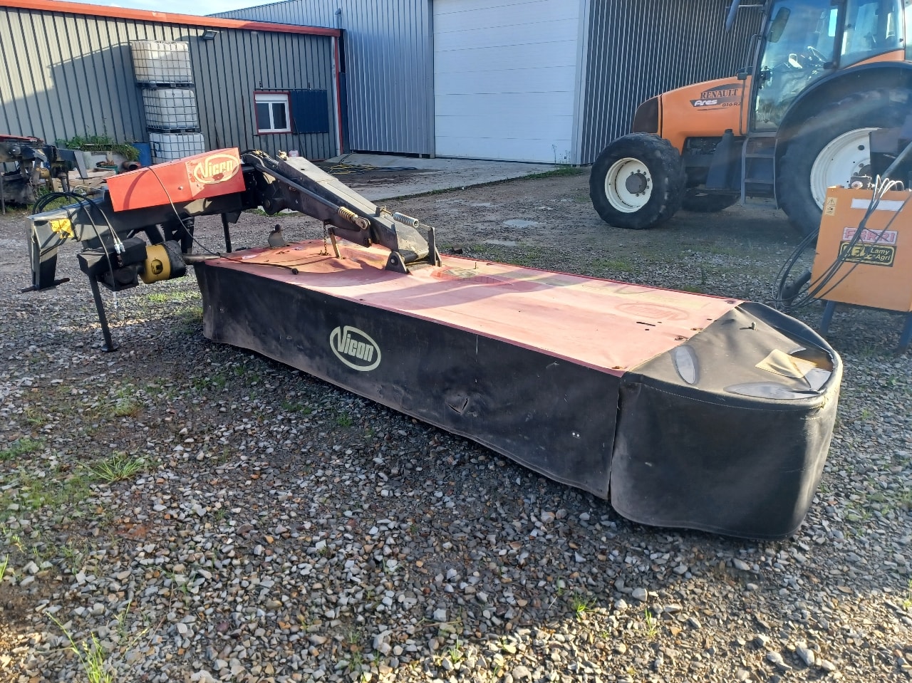 Faucheuse VICON Extra 440 - photo slide 1
