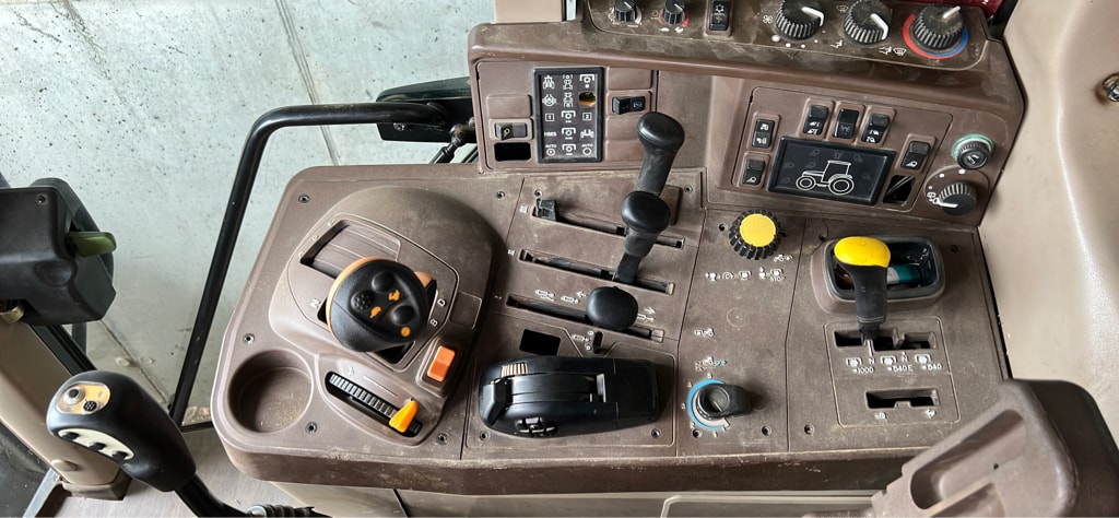 Tracteur JOHN DEERE 6920 - photo slide 14