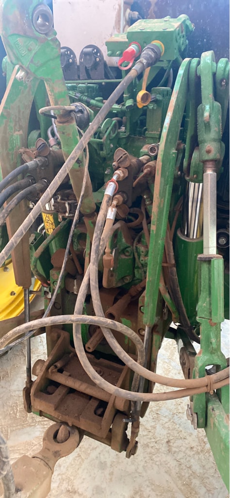 Tracteur JOHN DEERE 6120M - photo slide 8