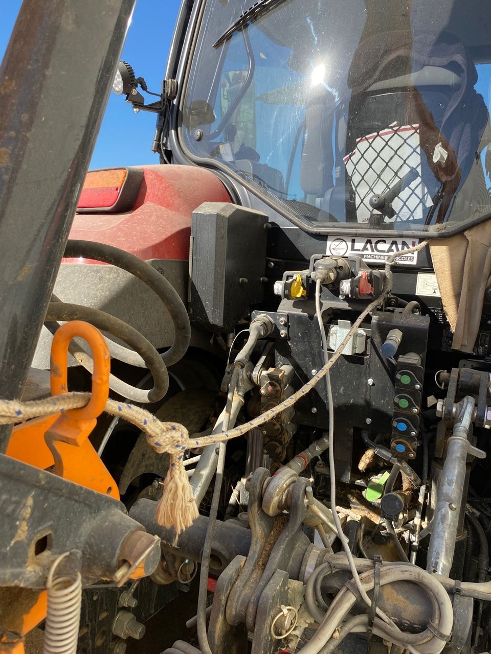 Tracteur CASE IH Maxxum Cvx 145 - photo slide 7