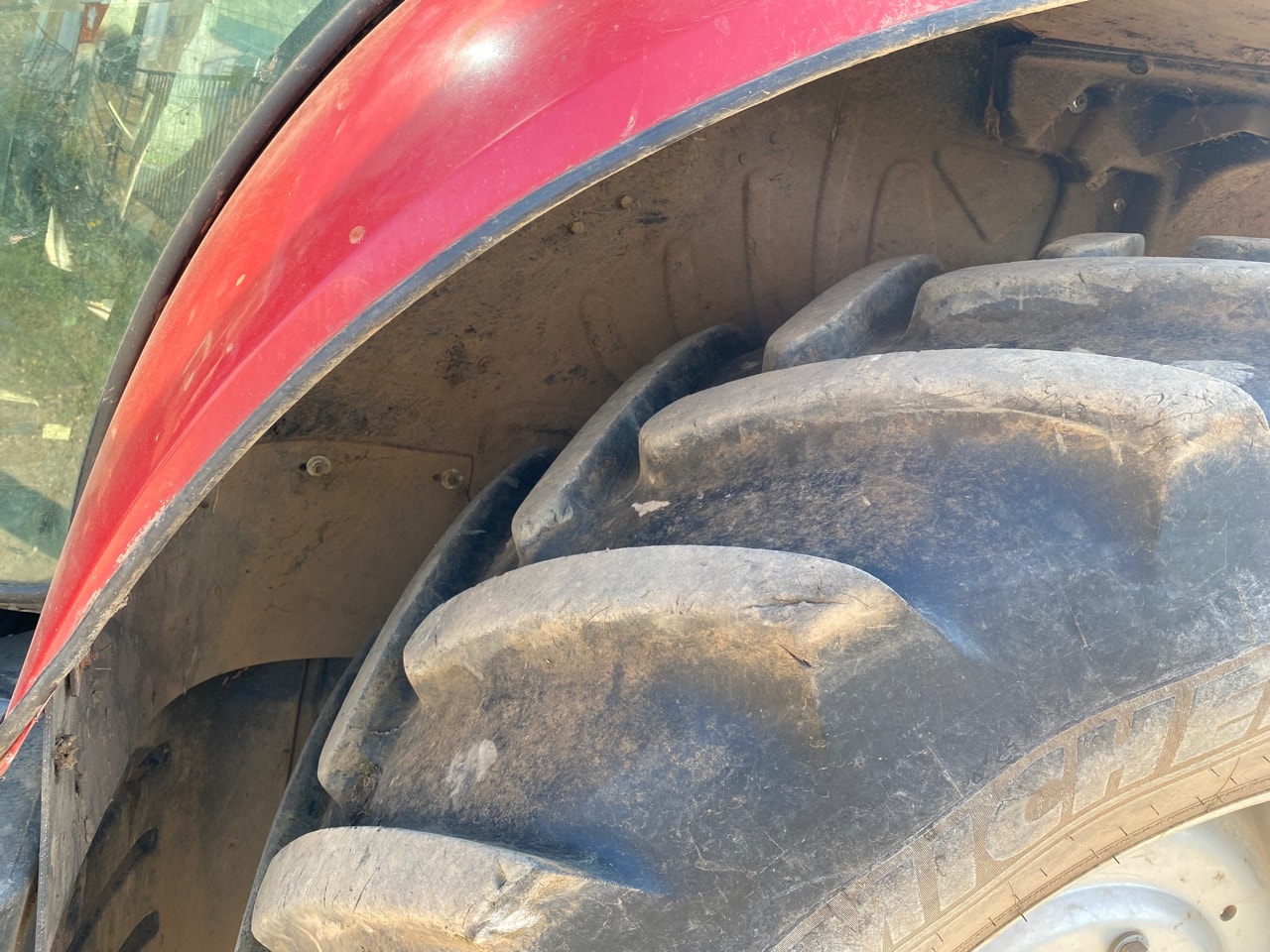 Tracteur chargeur CASE IH LUXXUM 100 - photo slide 6