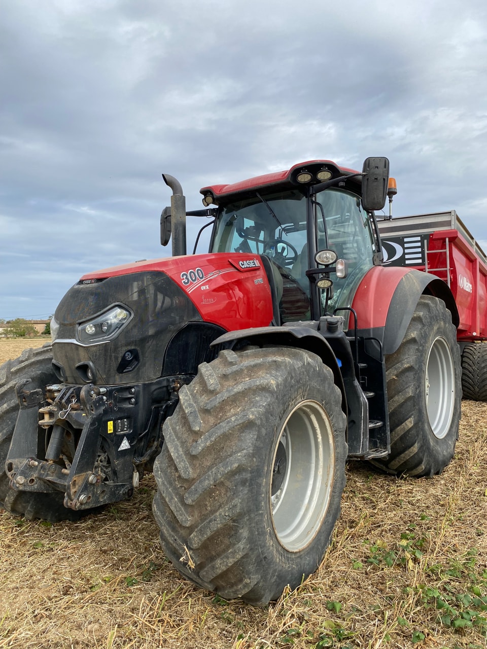 Tracteur CASE IH OPTUM 300 CVX - photo slide 1