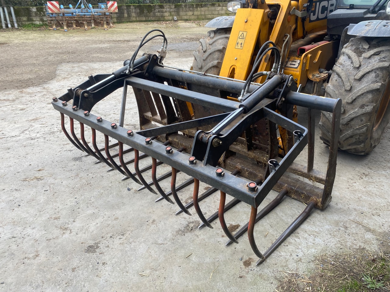 Godet MX CGA 230 - photo slide 2