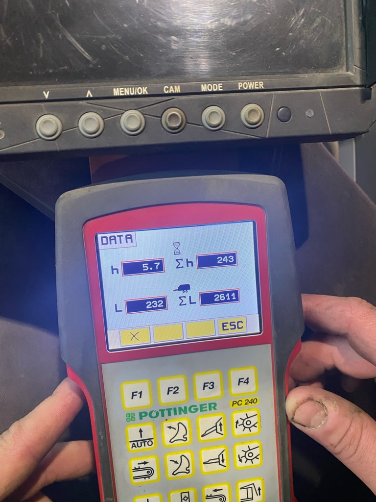 Autochargeuse POTTINGER Jumbo 10010 - photo slide 5