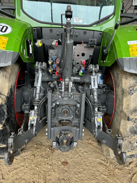 Tracteur FENDT 722 - photo slide 7