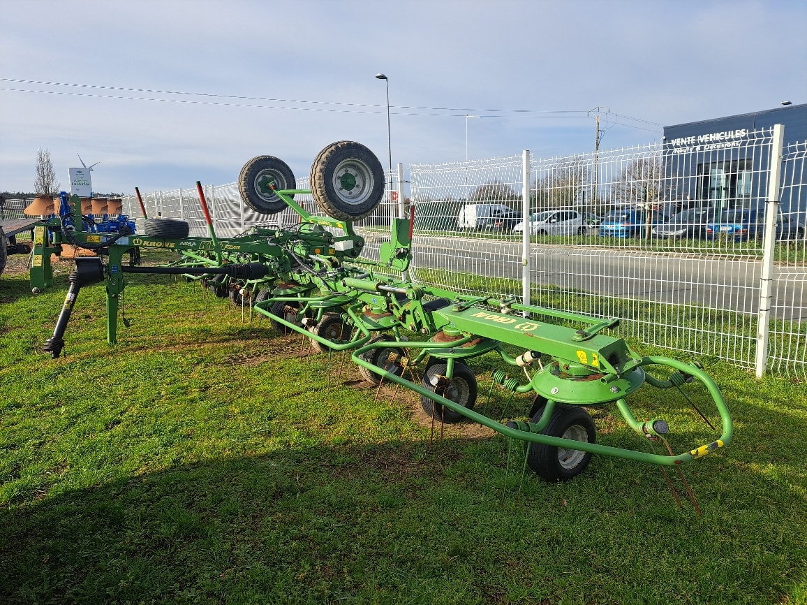 Faneuse KRONE KWT 10.02/10 - photo slide 2