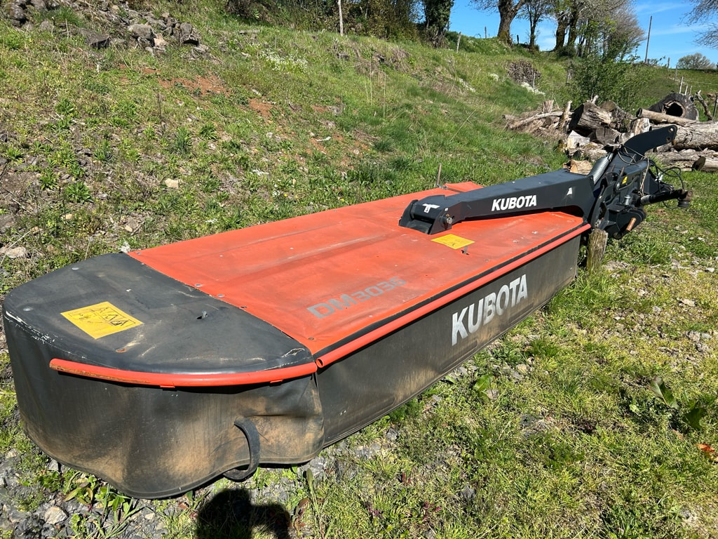 Faucheuse KUBOTA DM3036 - photo slide 1