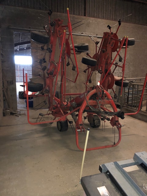 Faneuse KUHN GF 8702 - photo slide 2
