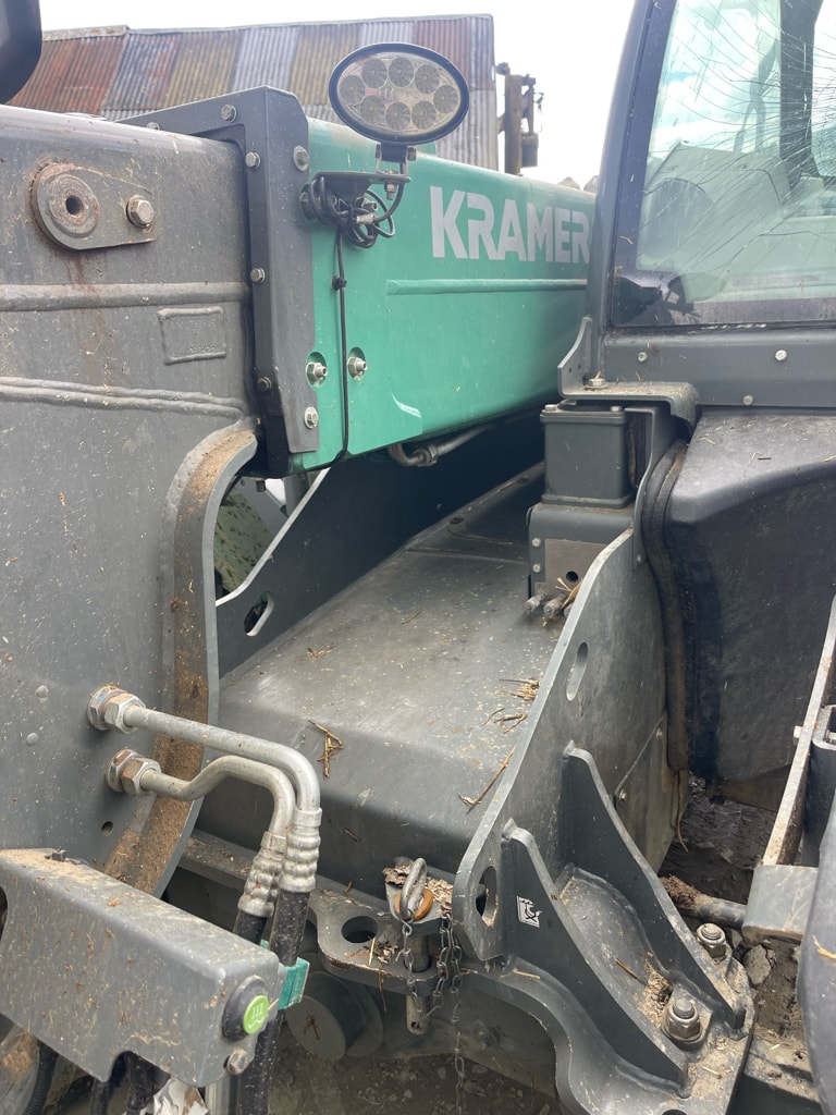 Telescopique KRAMER KT 407 - photo slide 8