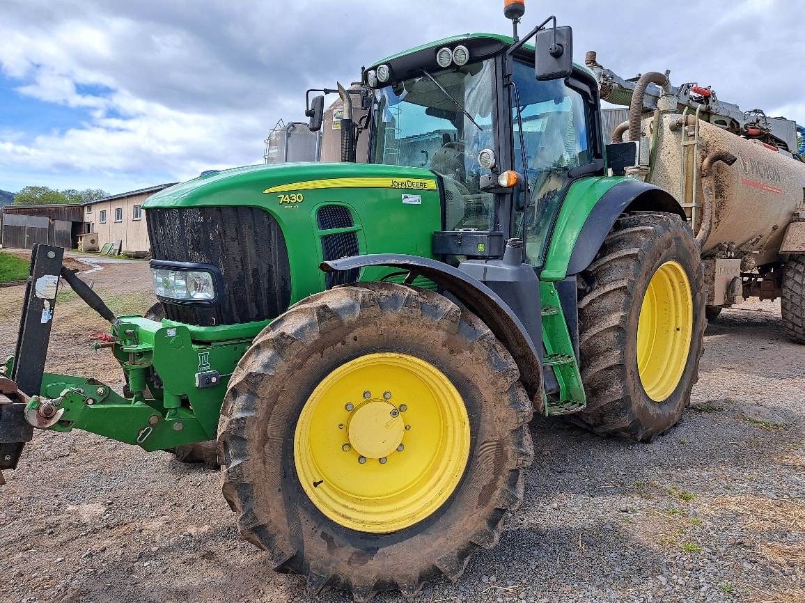 Tracteur JOHN DEERE 7430 PREMIUM - photo slide 1