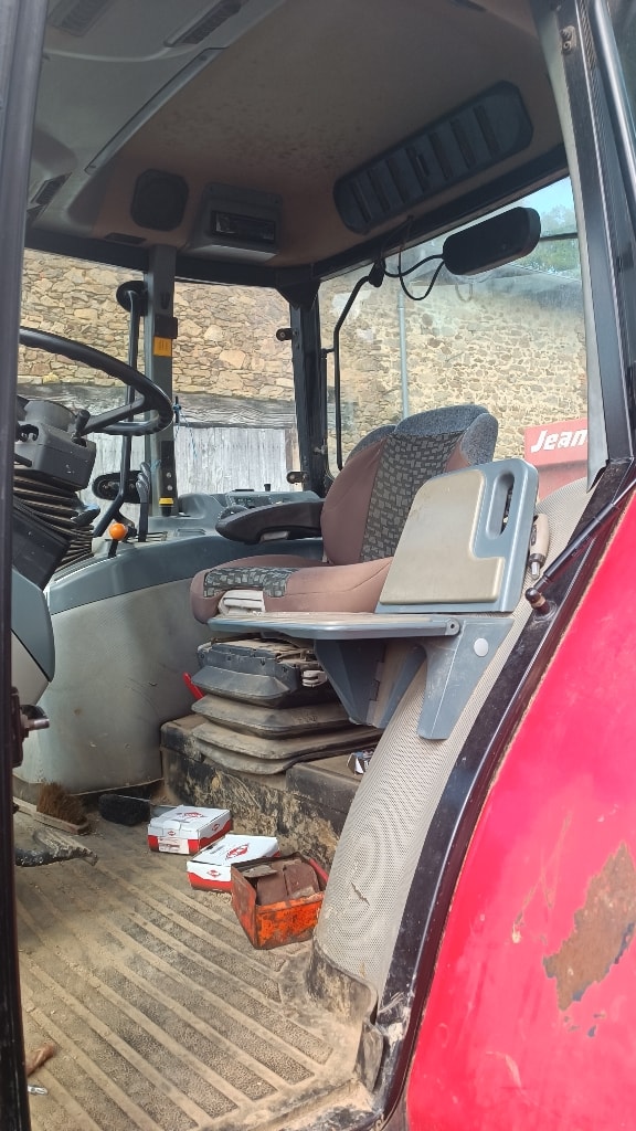 Tracteur MC CORMICK MTX 110 - photo slide 12