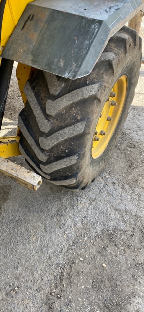 Tracteur enjambeur CMC X4100 - photo slide 9