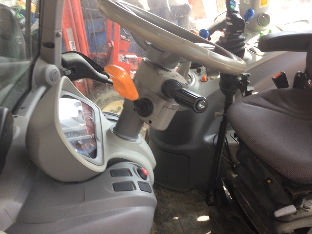 Tracteur chargeur SAME VIRTUS - photo slide 12