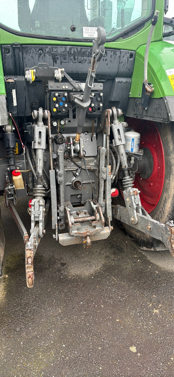 Tracteur FENDT 311 VARIO 4.4L - photo slide 8