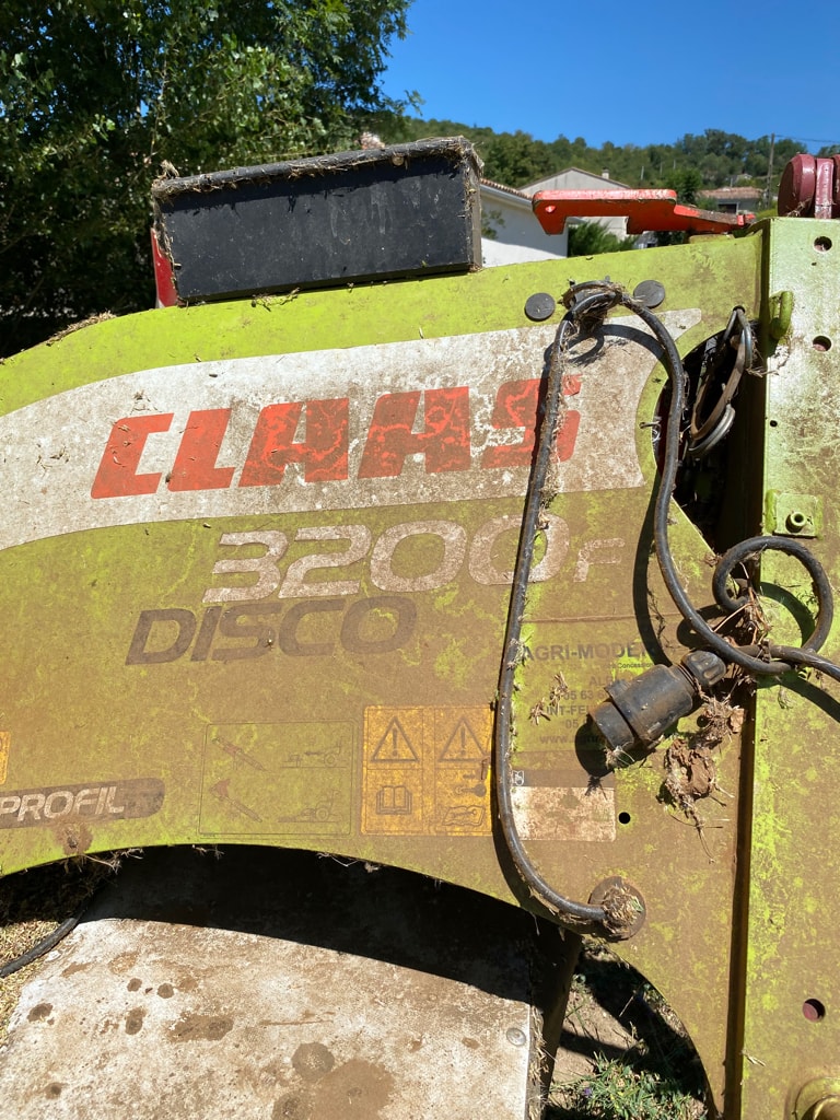 Faucheuse CLAAS 3200F Disco - photo slide 2