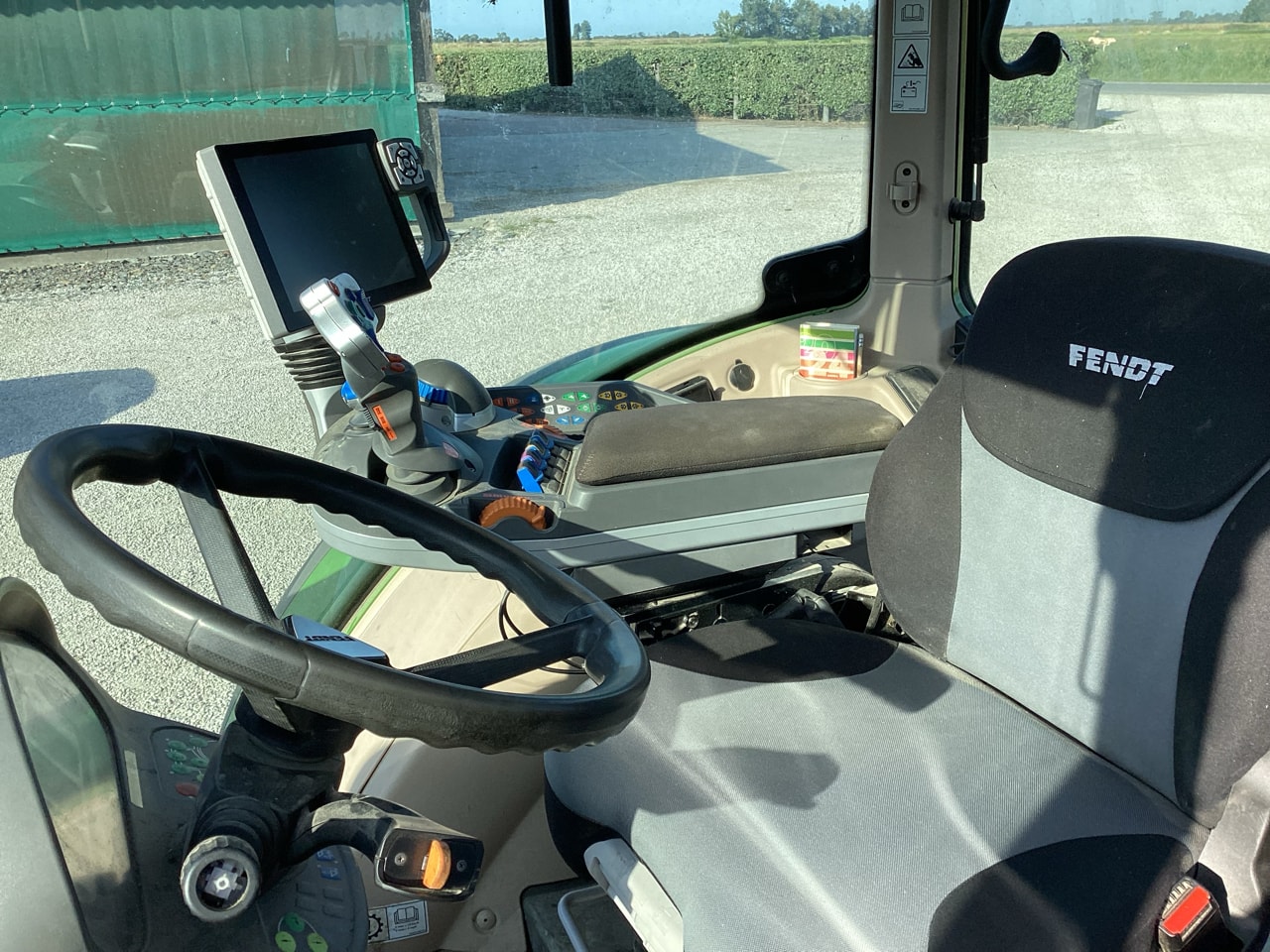 Tracteur FENDT 720 VARIO PROFI - photo slide 7