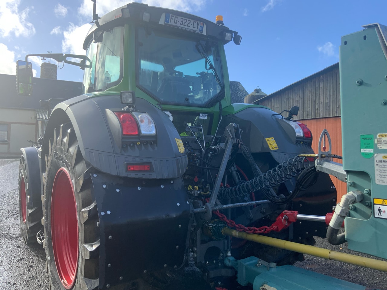 Tracteur FENDT 824 VARIO PROFI + - photo slide 3