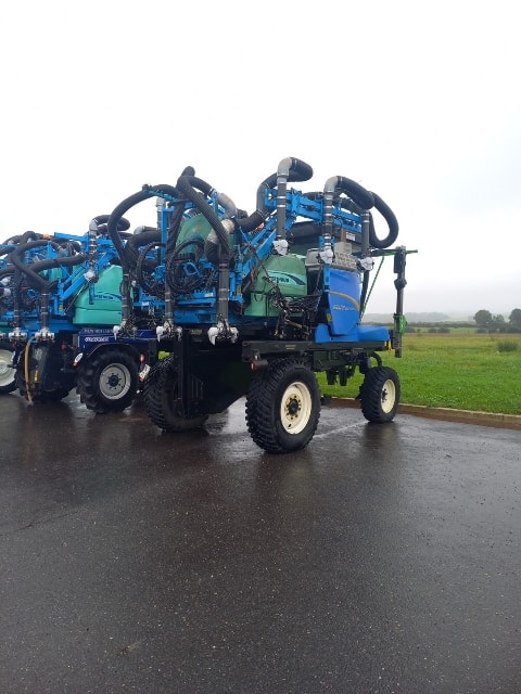 Tracteur enjambeur NEW HOLLAND BRAUD 9070 N - photo slide 3