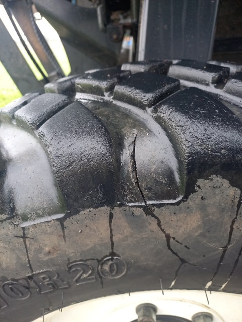 Tracteur enjambeur NEW HOLLAND BRAUD 9070 N - photo slide 8