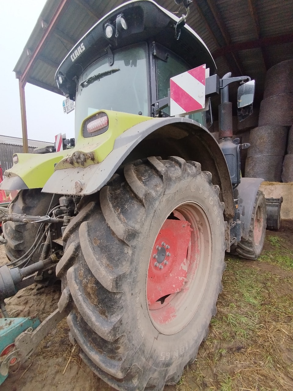 Tracteur chargeur CLAAS Arion 510 - photo slide 7