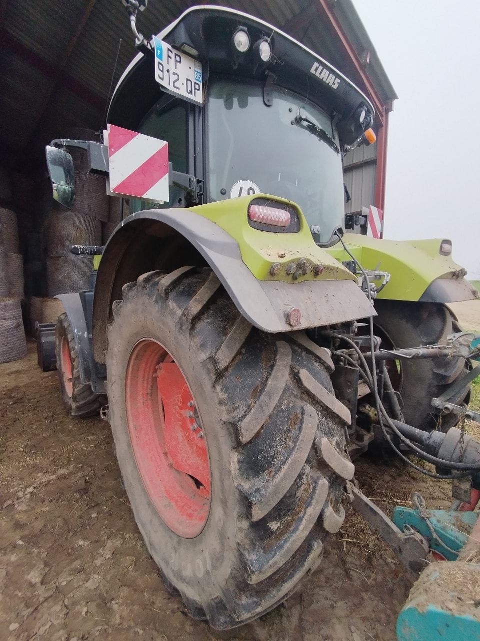 Tracteur chargeur CLAAS Arion 510 - photo slide 8