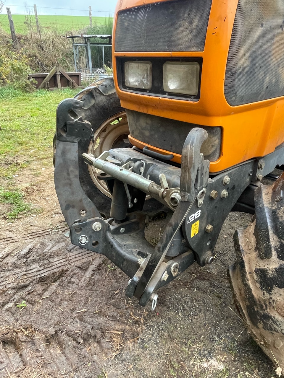 Tracteur chargeur RENAULT ARES 610 RZ - photo slide 29