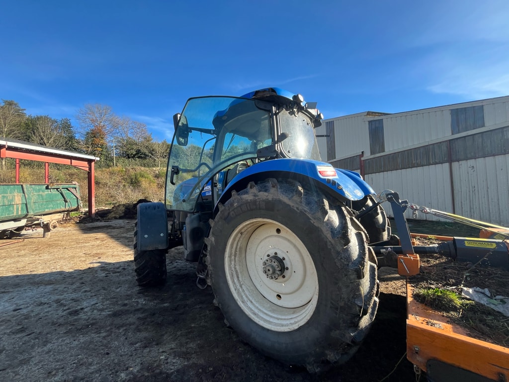 Tracteur NEW HOLLAND T7.200 - photo slide 3