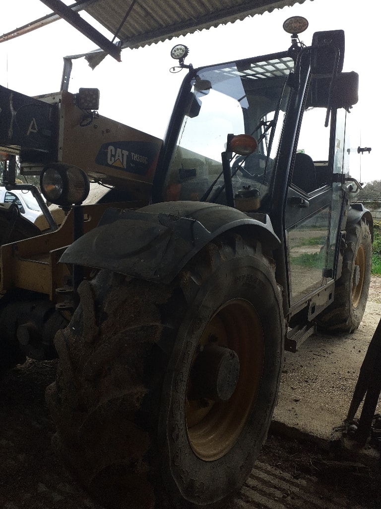 Telescopique CATERPILLAR TH 336 C - photo slide 1