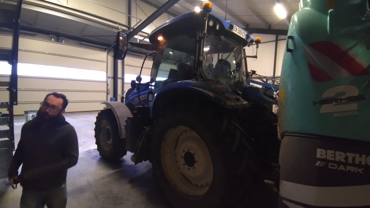 Tracteur NEW HOLLAND T6.165 - photo slide 8
