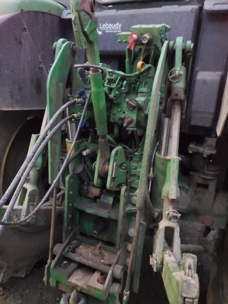 Tracteur chargeur JOHN DEERE 6130M - photo slide 13