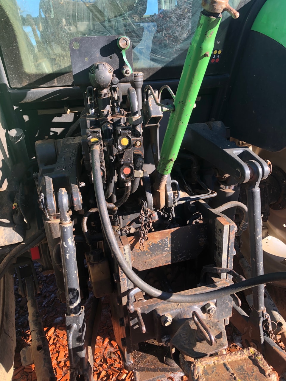 Tracteur DEUTZ FAHR Agrotron 90  - photo slide 10