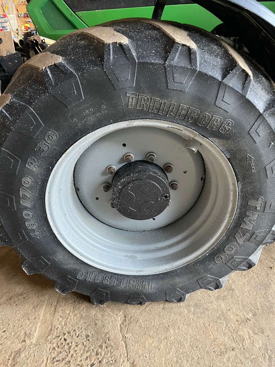 Tracteur DEUTZ FAHR 6190 AGROTRON TTV - photo slide 6