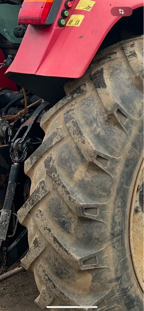 Tracteur chargeur CASE IH CS 94 - photo slide 7