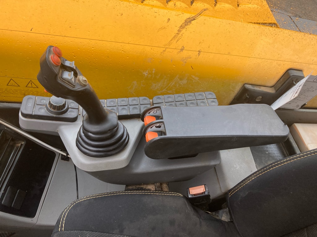 Telescopique JCB 538-60 AgriSuper - photo slide 5