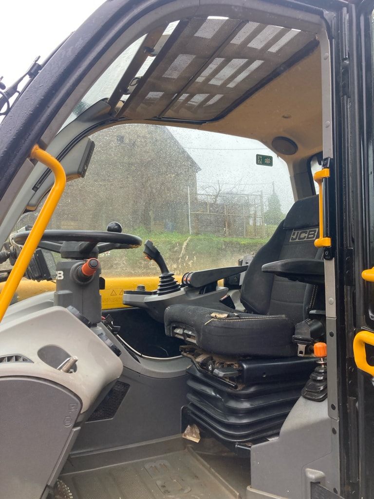 Telescopique JCB 538-60 AgriSuper - photo slide 6