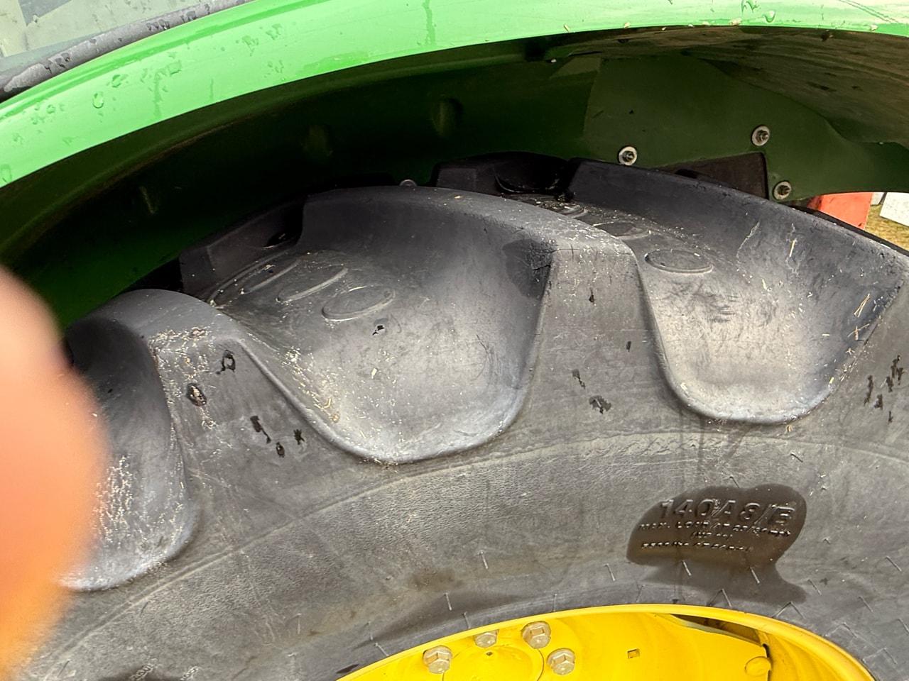 Tracteur chargeur JOHN DEERE 5075E - photo slide 7
