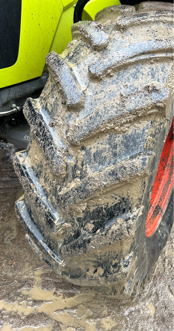 Tracteur CLAAS ARION 630 - photo slide 6