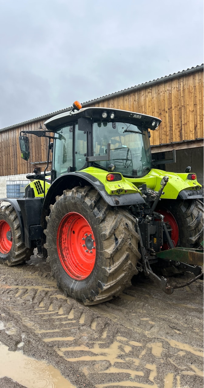 Tracteur CLAAS ARION 630 - photo slide 10