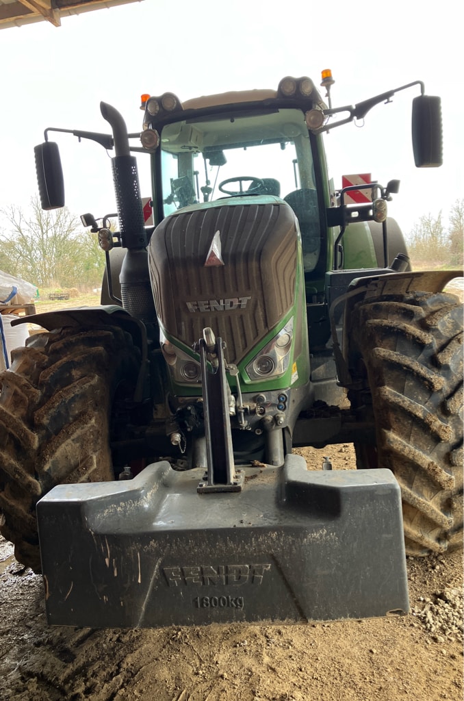 Tracteur FENDT 826 VARIO PROFI + - photo slide 7