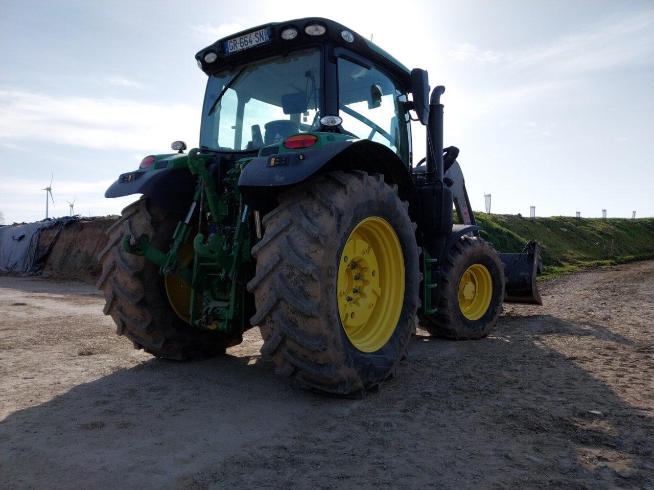Tracteur JOHN DEERE 6R150 - photo slide 8