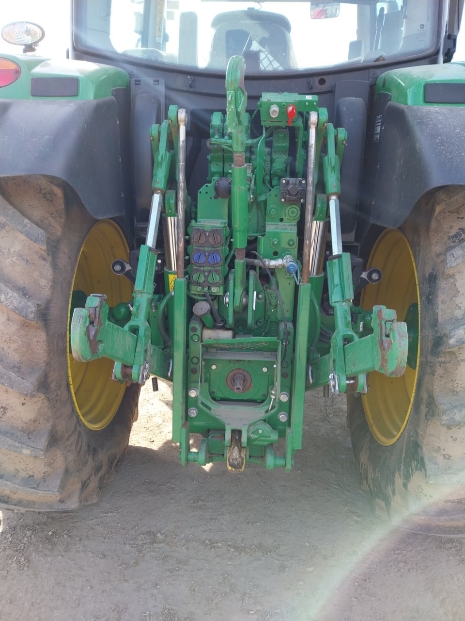 Tracteur JOHN DEERE 6R150 - photo slide 10