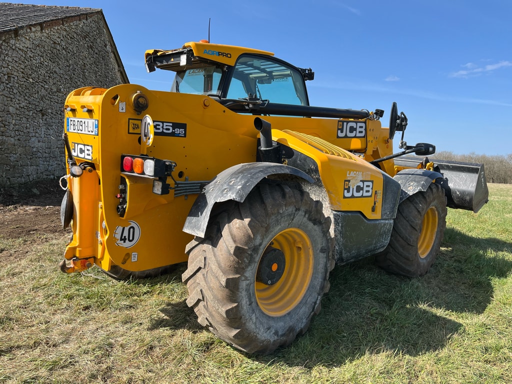 Telescopique JCB 535-95 AGRI PRO  - photo slide 4