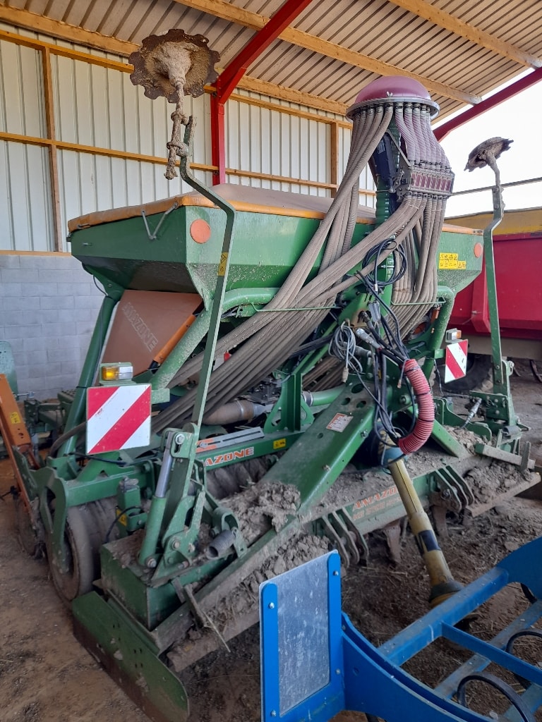 Combine de Semis AMAZONE KG 3000 SPECIAL  - photo slide 2