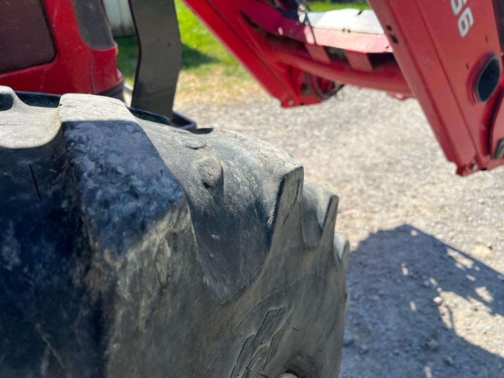 Tracteur chargeur MASSEY FERGUSON 6470 DYNA 6 - photo slide 12