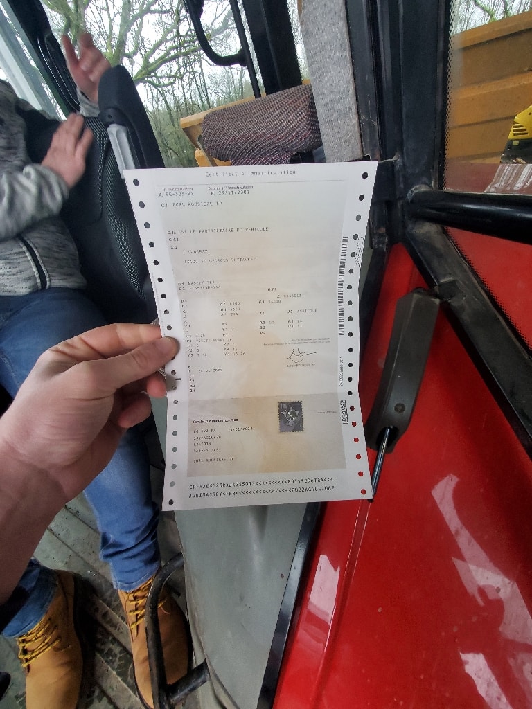 Tracteur MASSEY FERGUSON 6270 - photo slide 19
