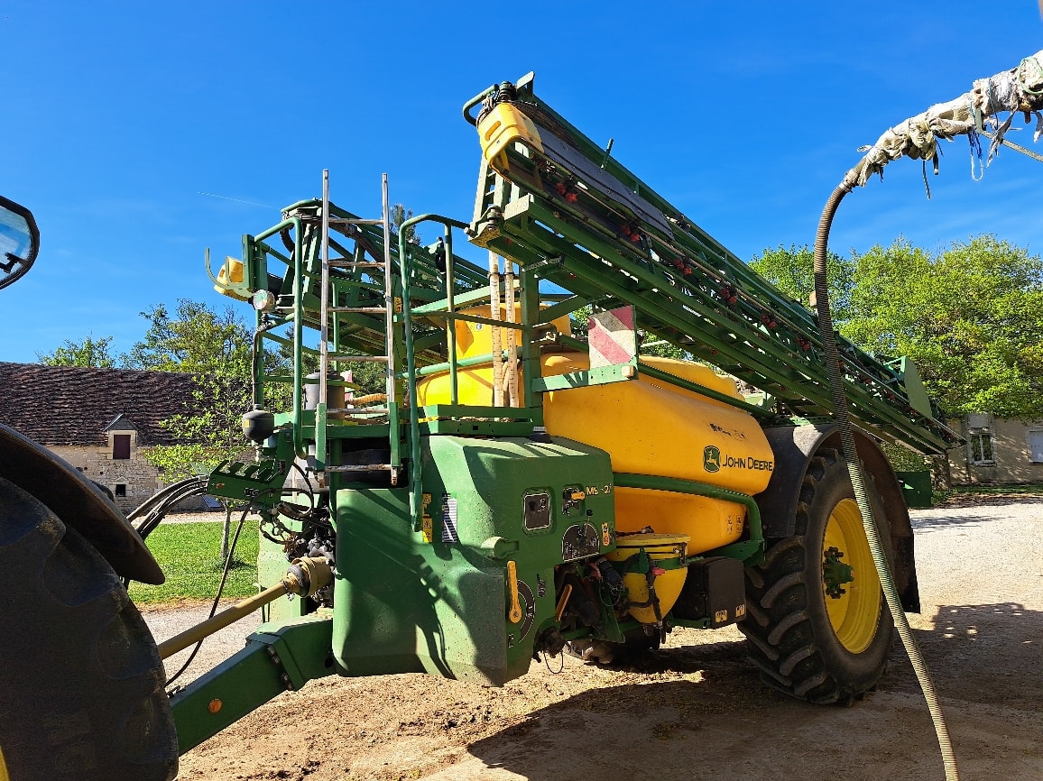 Pulverisateur JOHN DEERE M 952 I - photo slide 2