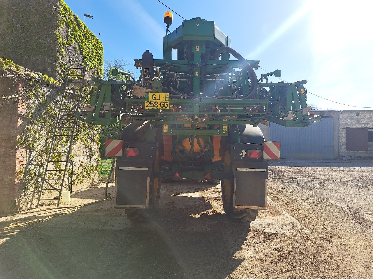 Pulverisateur JOHN DEERE M 952 I - photo slide 6